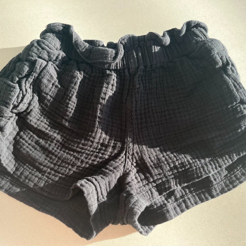 Girl's Black Ruffle Short